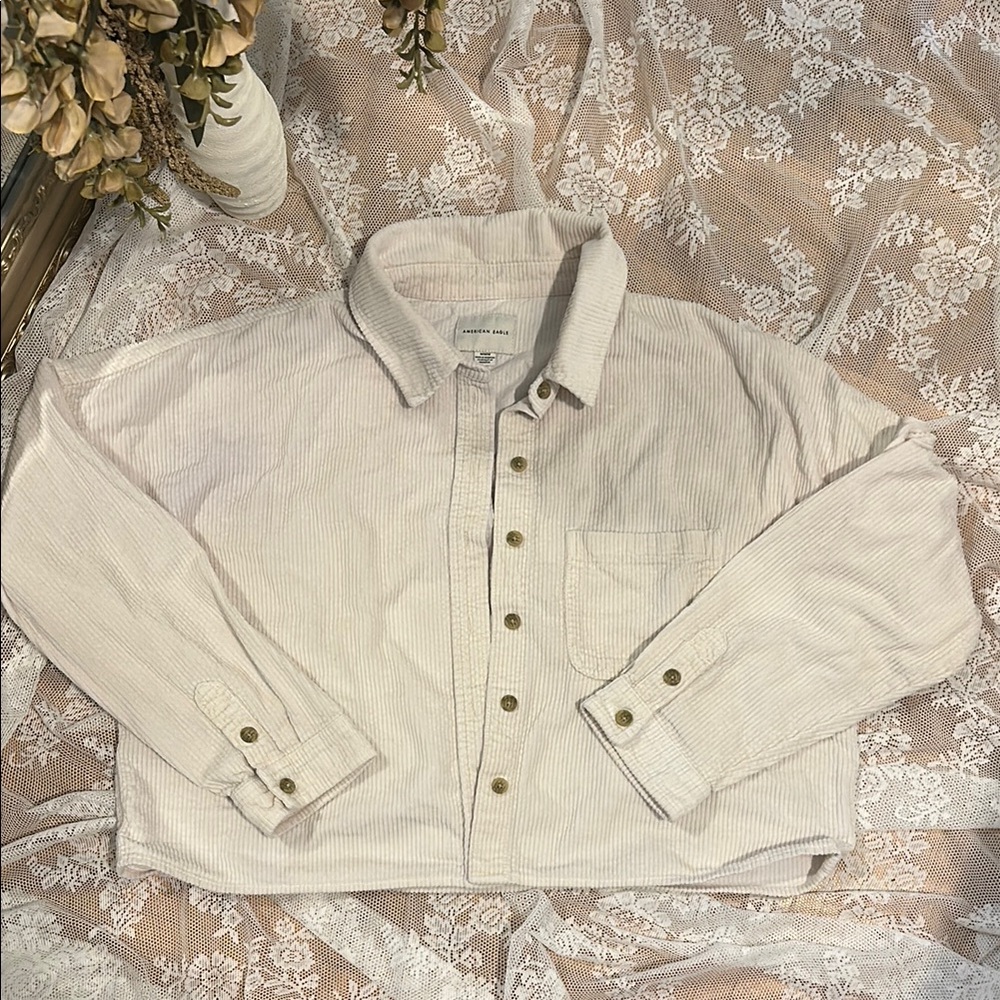 Women's Cream Button-Up Corduroy Cropped Shirt